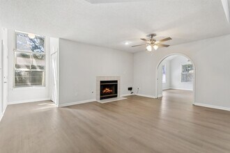 1003 Plum Ct in Newport News, VA - Building Photo - Building Photo