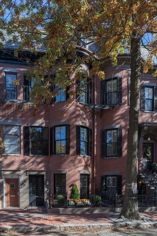 131 W Newton St in Boston, MA - Building Photo - Building Photo