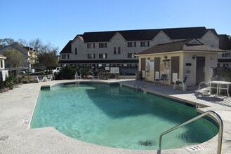 510 Fairwood Lakes Dr in Myrtle Beach, SC - Foto de edificio - Building Photo