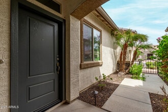 947 E Dumbarton Ave in Gilbert, AZ - Building Photo - Building Photo