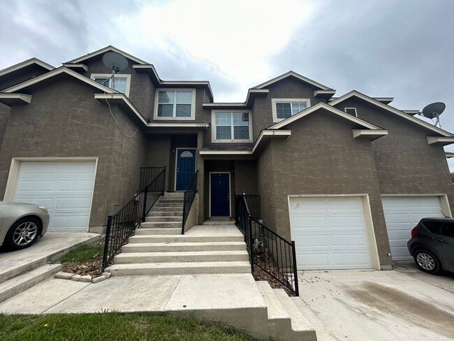 5026 Summit Wood