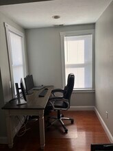 31 Broad St, Unit 4 in Hudson, MA - Building Photo - Building Photo