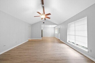 29111 Atherstone St in Spring, TX - Building Photo - Building Photo