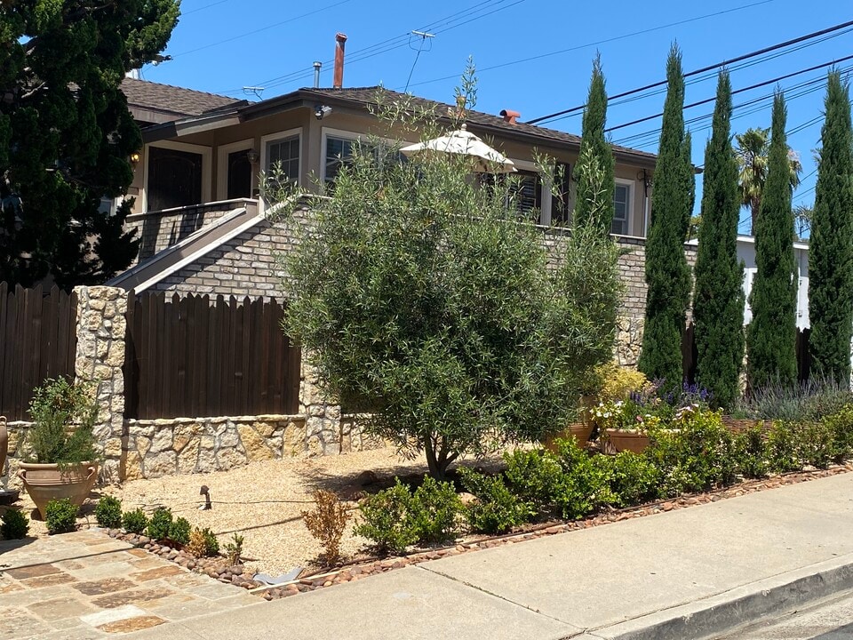 4256 Noyes St in San Diego, CA - Building Photo