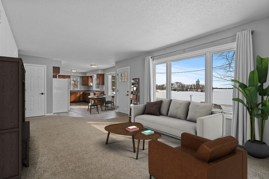 9402 65th St NE in Otsego, MN - Foto de edificio