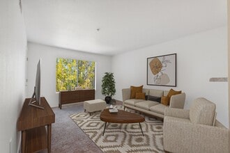 Somerset Village in Kingman, AZ - Building Photo - Building Photo
