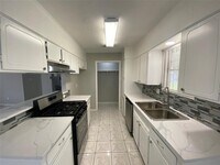 12730 Labelle Ln photo'