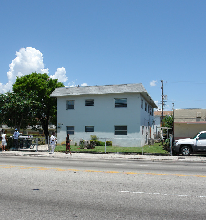 1711 Sistrunk Blvd in Fort Lauderdale, FL - Building Photo