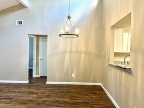 2435 Summer Spring Dr in Spring, TX - Building Photo - Building Photo