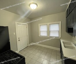 6631 Madison Ave in Hammond, IN - Building Photo - Building Photo