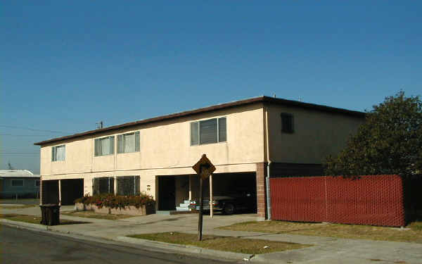 1301 Florida Ave in Richmond, CA - Foto de edificio - Building Photo