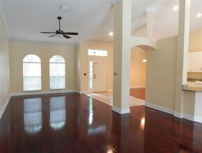 14832 Heronglen Dr in Fish Hawk, FL - Building Photo - Building Photo