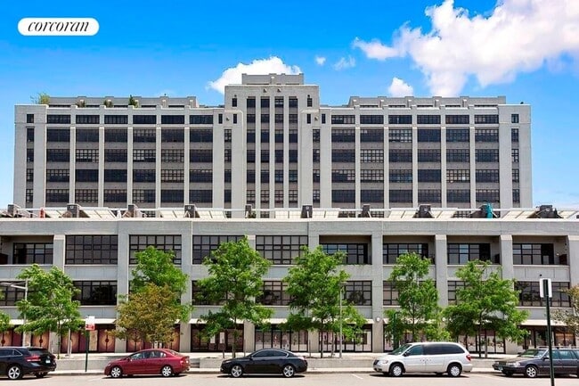 360 Furman St in Brooklyn, NY - Building Photo - Building Photo