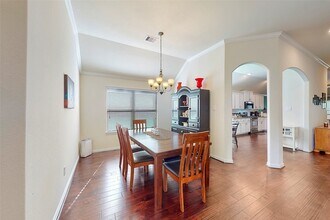 907 S Chamfer Way in Crosby, TX - Building Photo - Building Photo