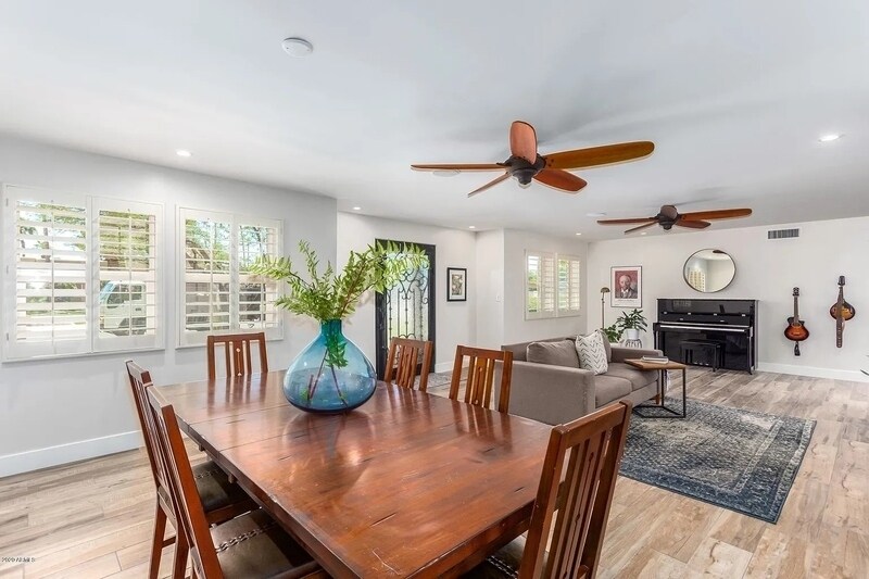 8070 E Vía Bonita in Scottsdale, AZ - Building Photo