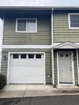 1068 Spring St in Medford, OR - Building Photo