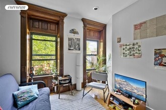 494 MacDonough St in Brooklyn, NY - Building Photo - Building Photo