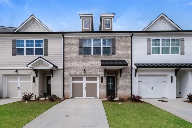 property at 5350 Fox Den Rd