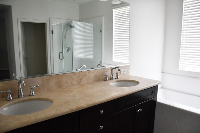 3225 Donovan Ranch Rd in Anaheim, CA - Building Photo - Building Photo