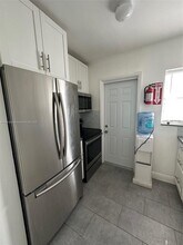 1728 Rodman St in Hollywood, FL - Building Photo - Building Photo