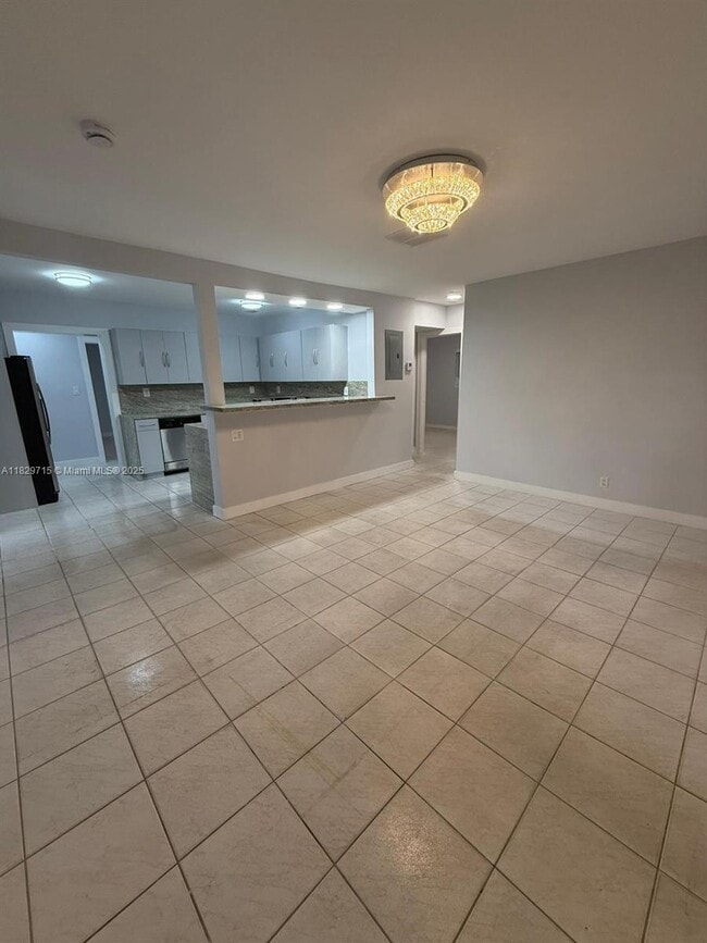 1413 NW 11th St in Fort Lauderdale, FL - Foto de edificio - Building Photo