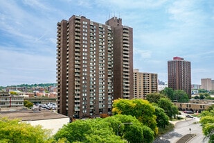 Jefferson Tower in Syracuse, NY - Building Photo