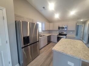 8080 Driftwood Lp in Richmond, KY - Building Photo - Building Photo