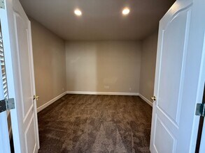 7046 Poco Bueno Cir in Sparks, NV - Building Photo - Building Photo