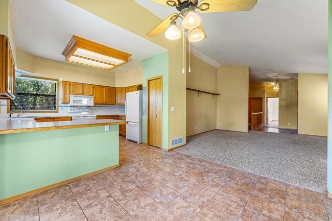 2924 Troxell Ave in Longmont, CO - Building Photo - Building Photo