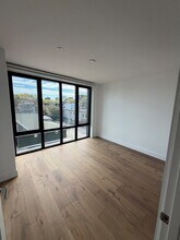 1121 Dorchester Ave, Unit 301 in Boston, MA - Foto de edificio - Building Photo