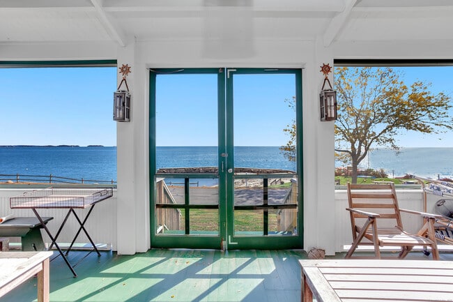 187 Linden Ave in Branford, CT - Building Photo - Building Photo