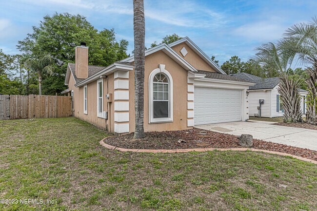 257 Sondra Cove Trail E in Jacksonville, FL - Building Photo - Building Photo