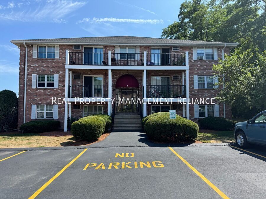 2 Karen Cir in Billerica, MA - Building Photo