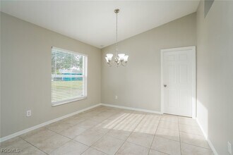 1223 NW 9th Ave in Cape Coral, FL - Building Photo - Building Photo