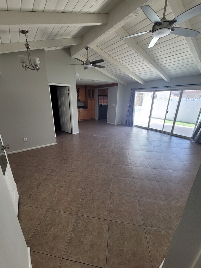 8743 E Via De La Luna in Scottsdale, AZ - Building Photo - Building Photo