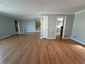 1400 Rossman Ave SE in Grand Rapids, MI - Building Photo - Building Photo