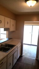 5715 Palo Verde Dr in Memphis, TN - Foto de edificio - Building Photo
