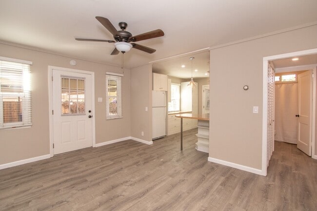 property at 1805 Pentuckett Ave