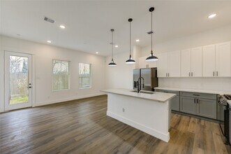 2906 Stevens St in Houston, TX - Building Photo - Building Photo