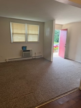 1139 Thorndike St in Palmer, MA - Building Photo - Building Photo