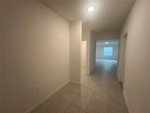 1339 Maracaibo St in Port Charlotte, FL - Building Photo - Building Photo