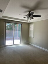 10343 Jennick Way in Elk Grove, CA - Building Photo - Building Photo