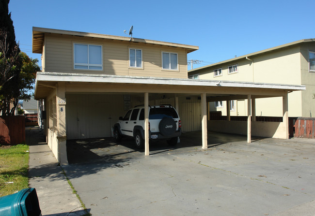 609 N Amphlett Blvd in San Mateo, CA - Foto de edificio - Building Photo