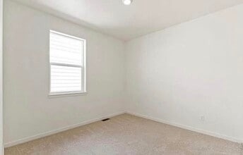 9911 Cathay St in Commerce City, CO - Building Photo - Building Photo