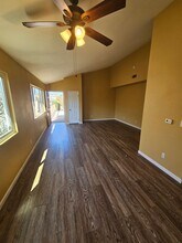 343 W 12th St in Los Angeles, CA - Building Photo - Building Photo