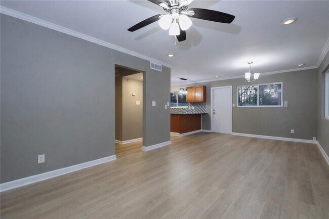 1277 Goodwin Rd NE in Atlanta, GA - Building Photo - Building Photo