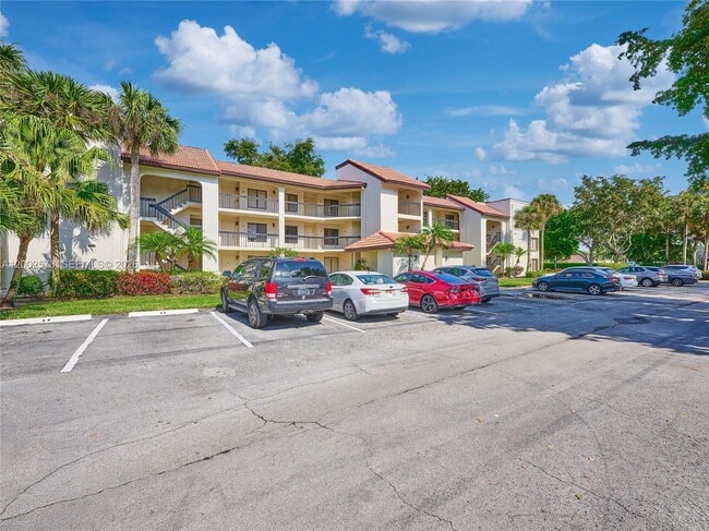 10143 Mangrove Dr in Boynton Beach, FL - Building Photo - Building Photo