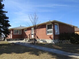 520 21st Ave NE in Great Falls, MT - Building Photo