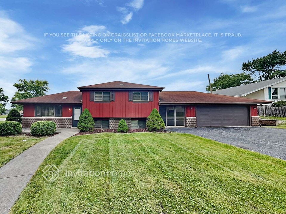 17342 Odell Ave in Tinley Park, IL - Building Photo