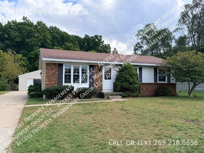 property at 4694 Flying Eagle Dr SE